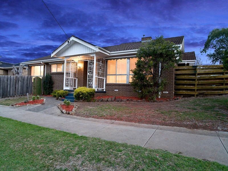 28 Hopkins Avenue, Keilor VIC 3036