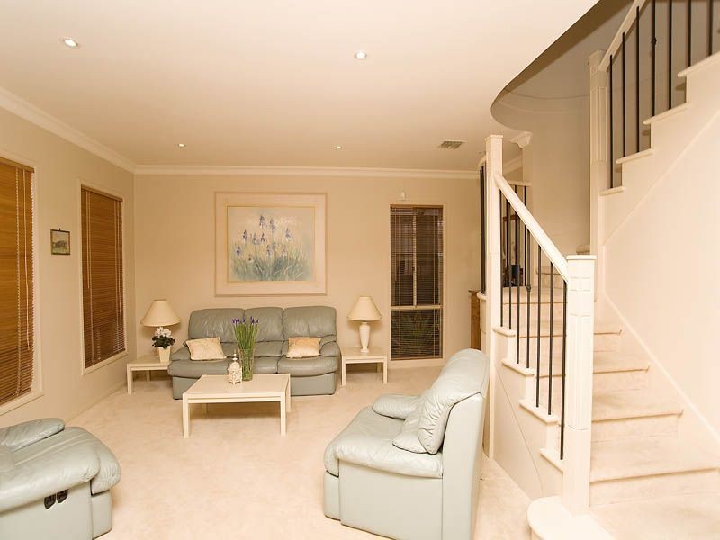 52 Botanic Drive, Hillside VIC 3037