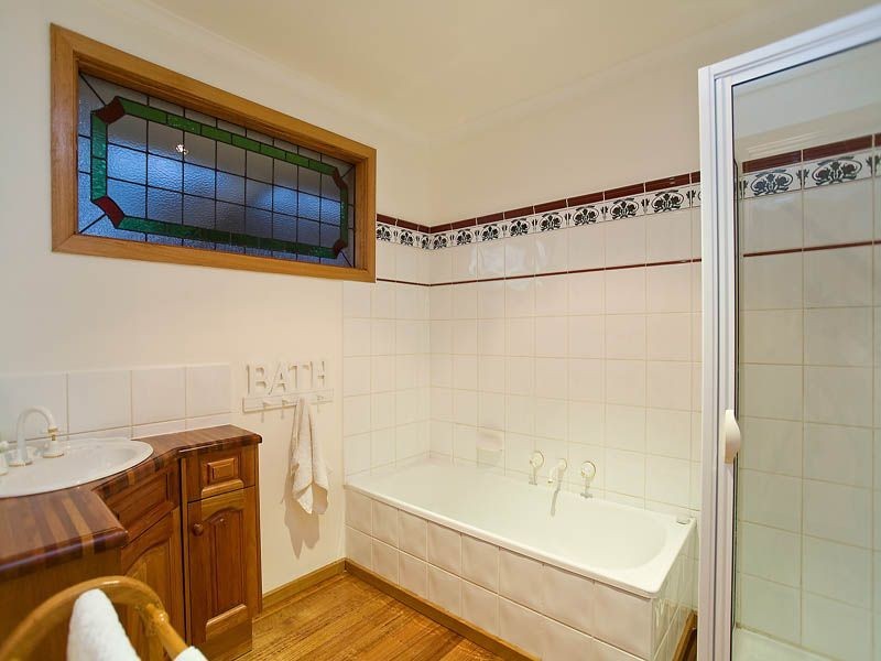 4 Rethel Close, Keilor Downs VIC 3038