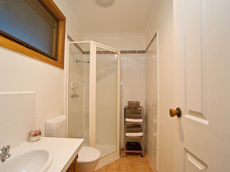 4 Rethel Close, Keilor Downs VIC 3038