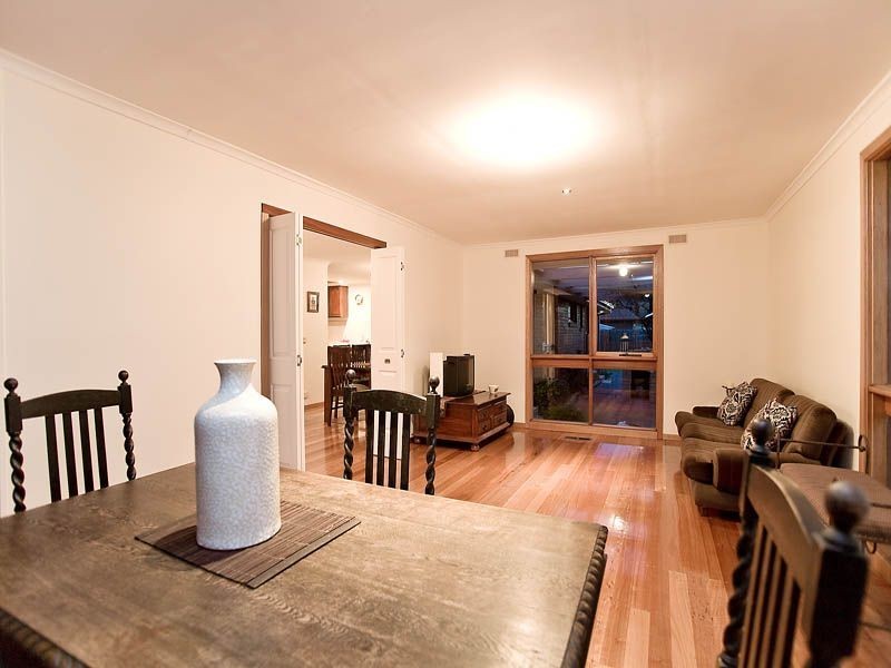 4 Rethel Close, Keilor Downs VIC 3038