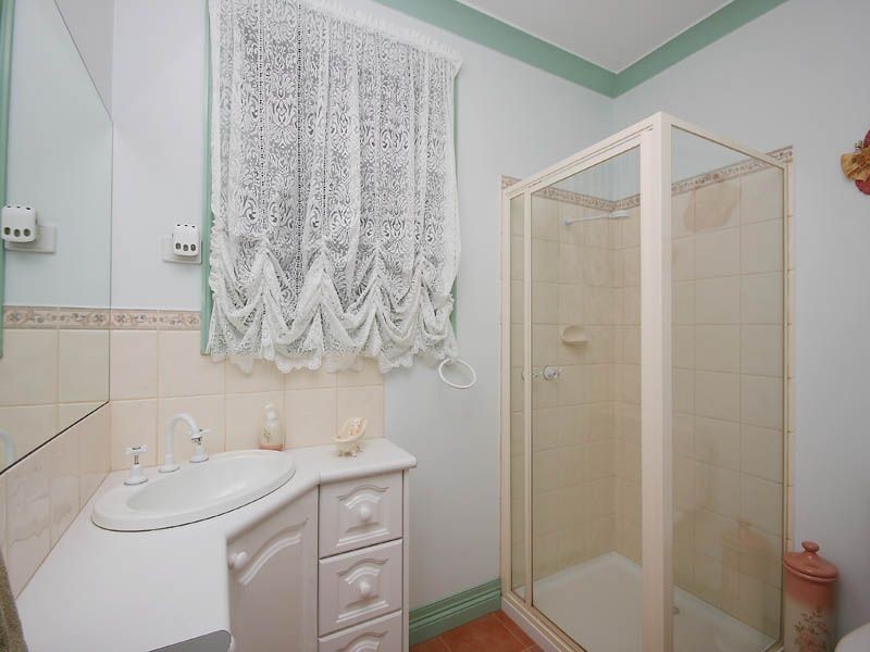 2 Peppercorn Court, Hillside VIC 3037