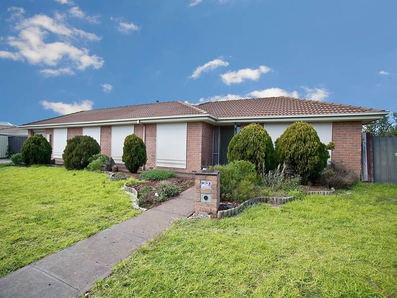 4 Marriot Road, Keilor Downs VIC 3038