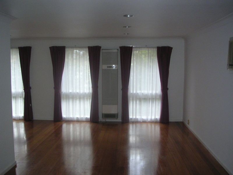 12 Kiewa Crescent, Keilor VIC 3036