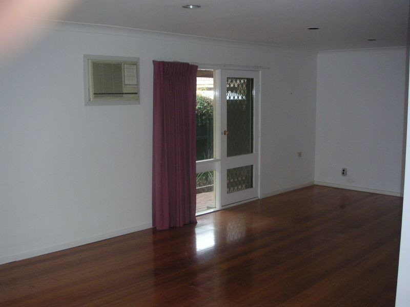 12 Kiewa Crescent, Keilor VIC 3036