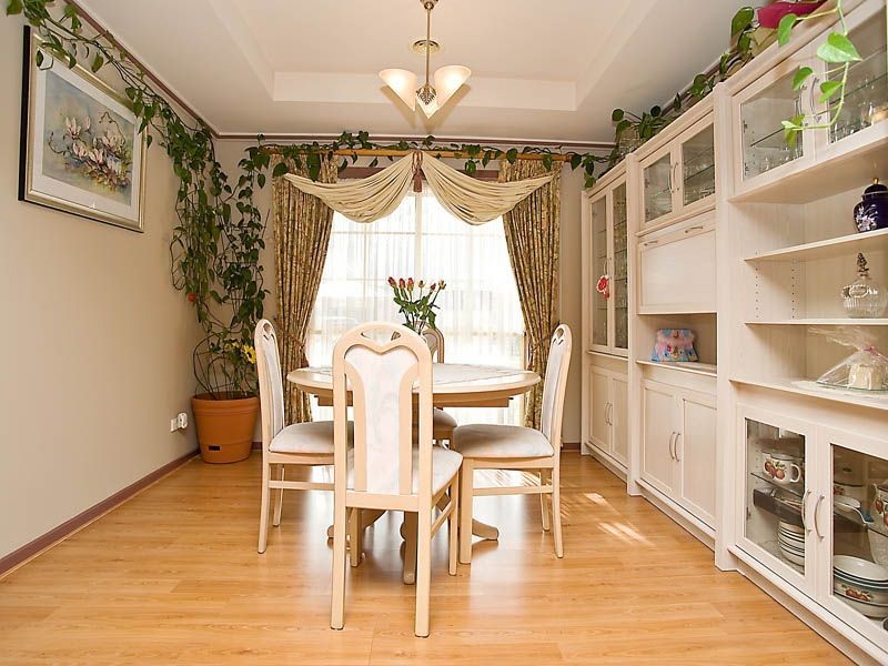 6  Penzance Place, Sydenham VIC 3037