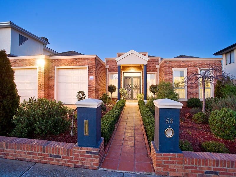 58 McCubbin Drive, Taylors Lakes VIC 3038