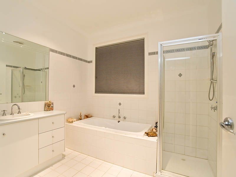 58 McCubbin Drive, Taylors Lakes VIC 3038