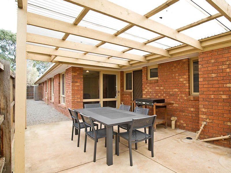 8 Morley Court, Keilor Downs VIC 3038