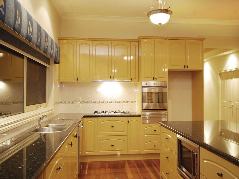 3 Sovereign Way, Hillside VIC 3037