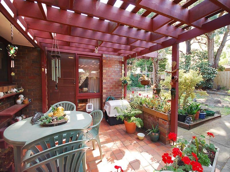 21 Cocoparra Crescent, Taylors Lakes VIC 3038