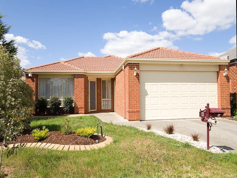 8 Corama Court, Sydenham VIC 3037