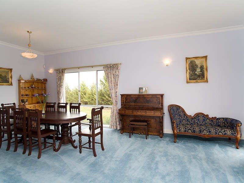 41 – 43 Beattys Road, Hillside VIC 3037