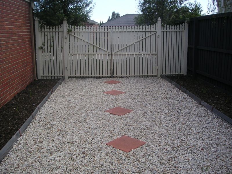 4 Shearer Close, Sydenham VIC 3037