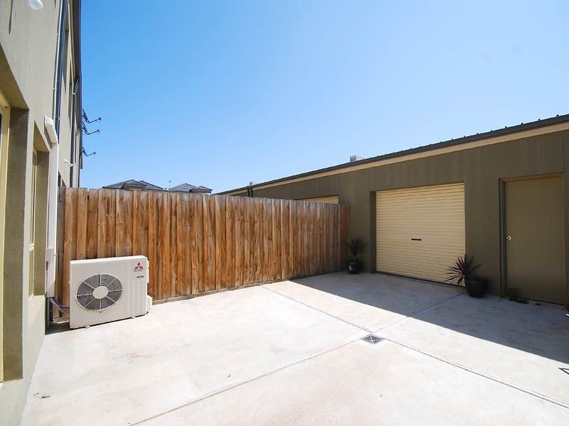 5/7 Lorraine Court, Hillside VIC 3037