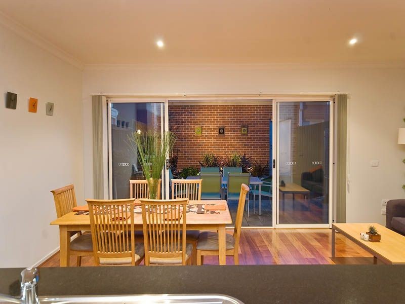 15 Wentworth Drive, Taylors Lakes VIC 3038