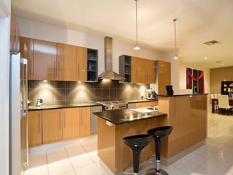 4 Raymond Court, Keilor VIC 3036