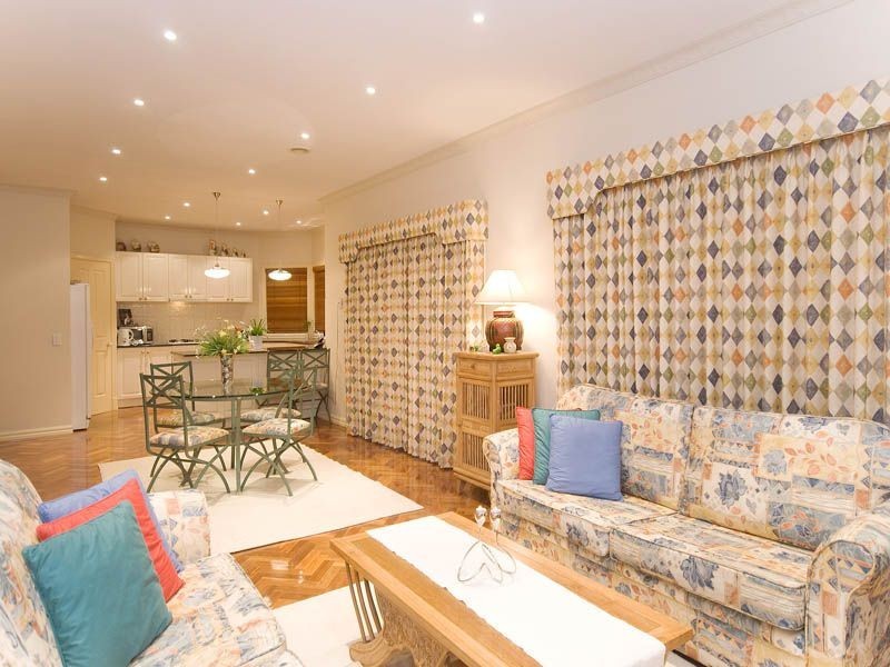 12 The Regency, Hillside VIC 3037