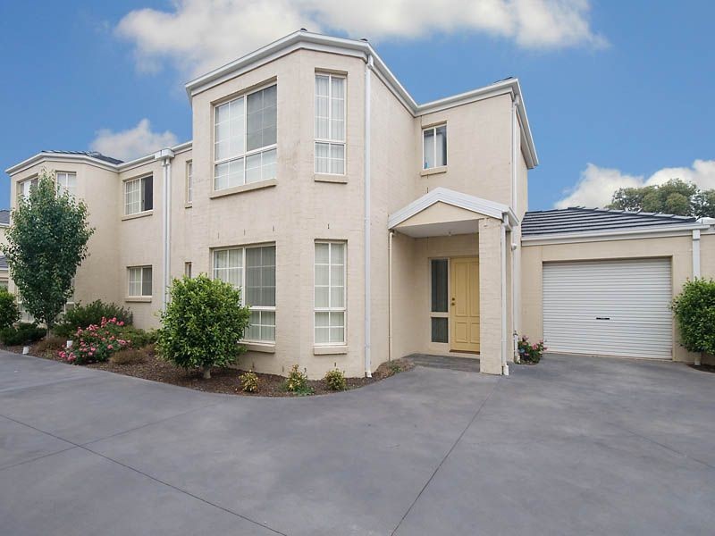 3/67-69 Pecks Road, Sydenham VIC 3037