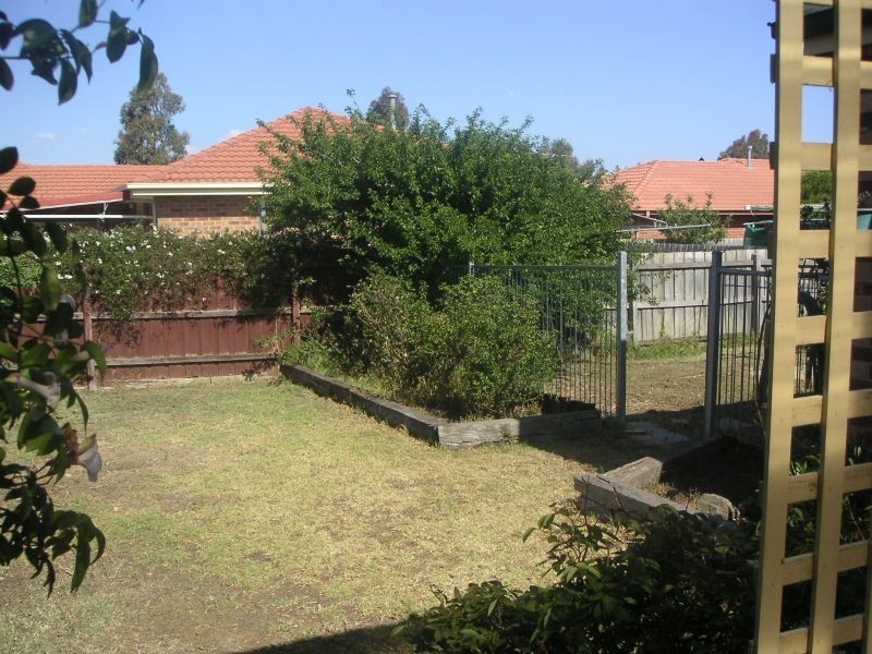 2 Anakie Walk, Delahey VIC 3037