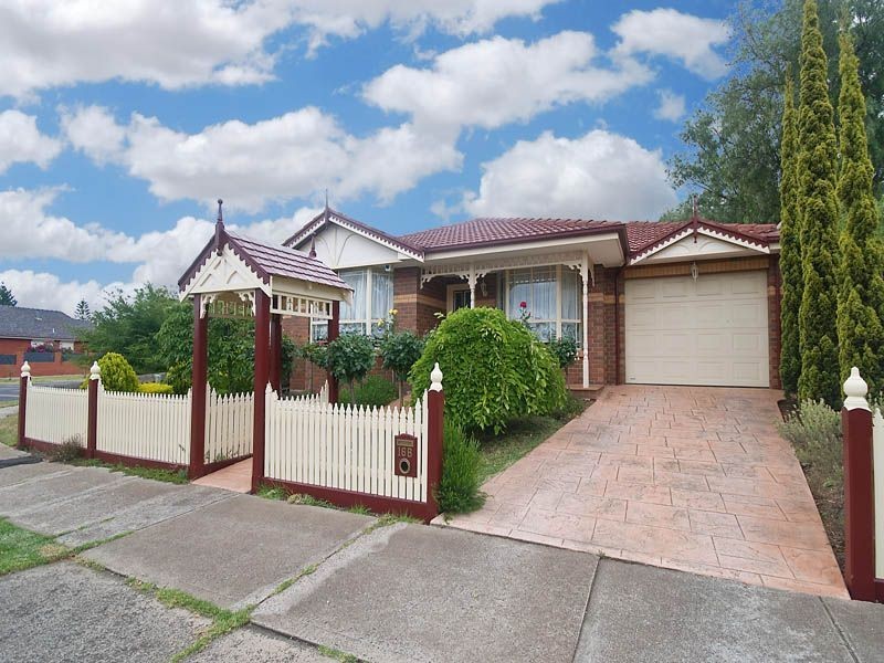 16B Wanaka Drive, Taylors Lakes VIC 3038