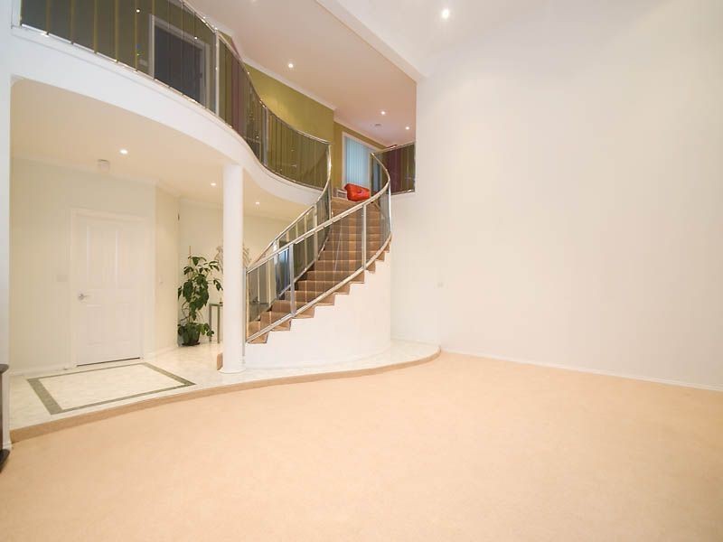 26 Sandalwood Avenue, Hillside VIC 3037