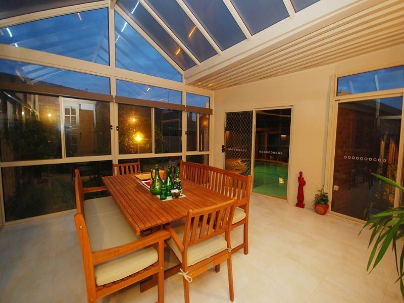 14 Akma Court, Taylors Lakes VIC 3038