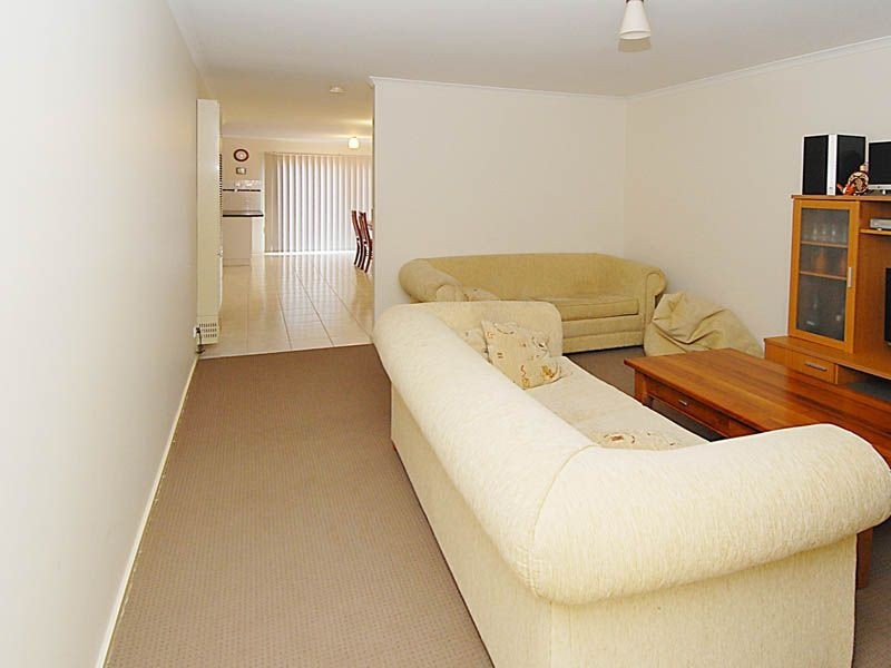 10a Village Avenue, Taylors Lakes VIC 3038