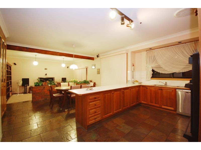 5 Dalray Court, Keilor Downs VIC 3038