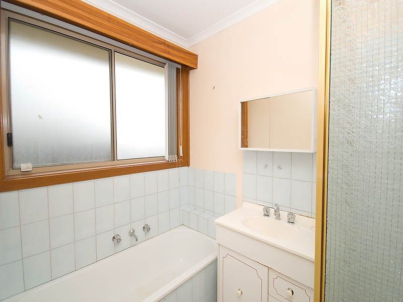 1a  The Esplanade, Sydenham VIC 3037