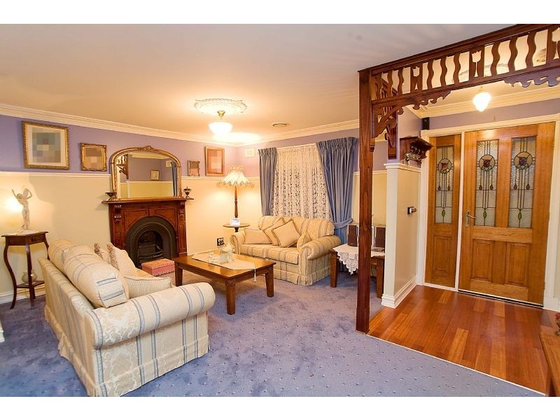 7 Longhurst Crescent, Hillside VIC 3037