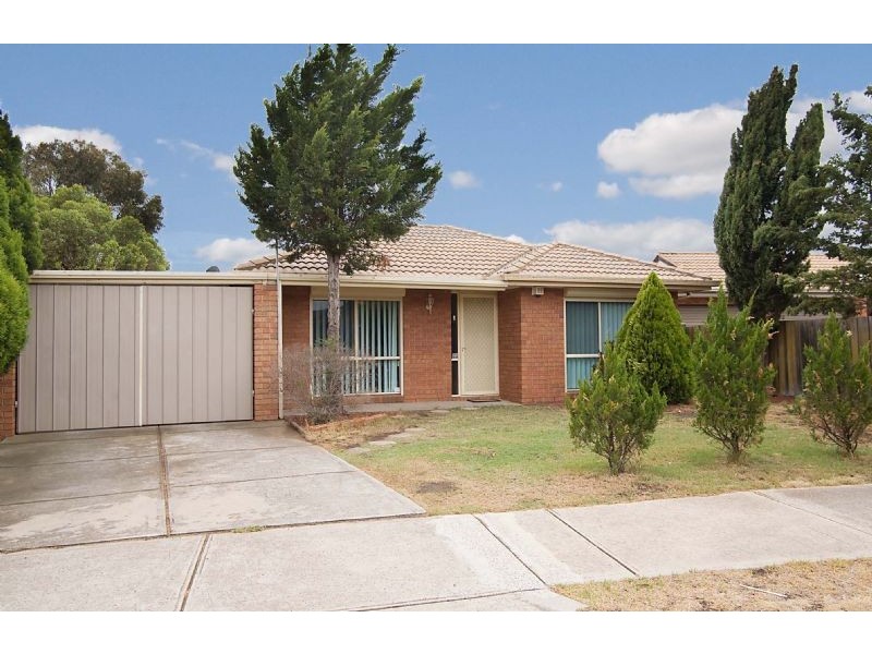 33 Manchester Drive, Sydenham VIC 3037