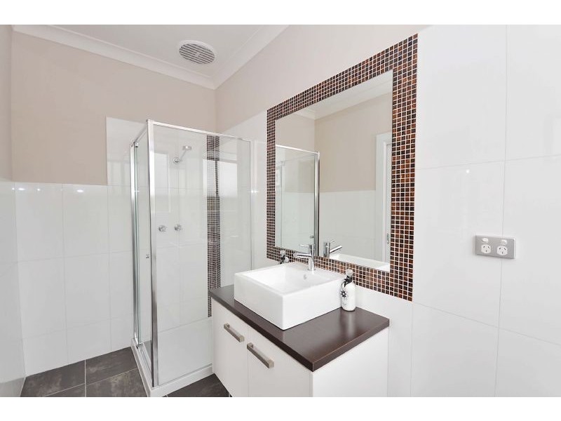 49 Gardenia Way, Caroline Springs VIC 3023
