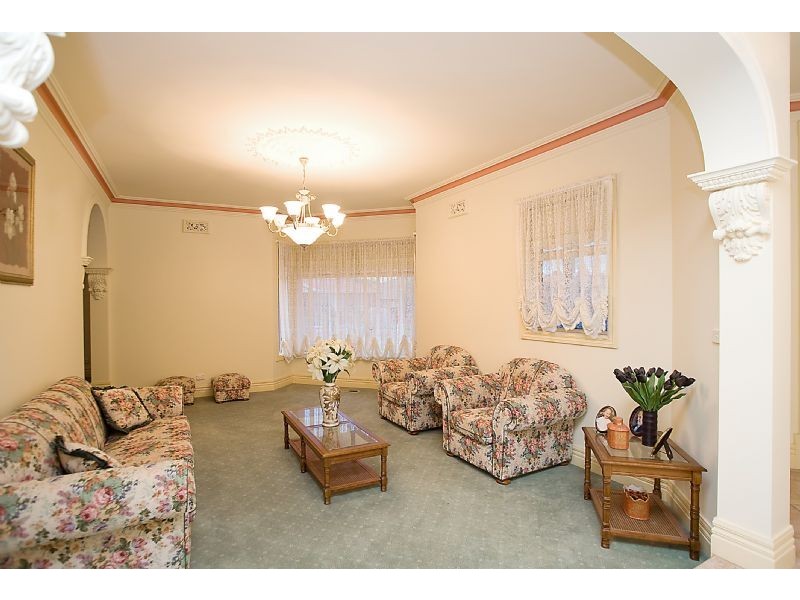 40 Faye Crescent, Keilor VIC 3036
