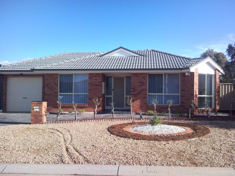 9  Hackett Court, Delahey VIC 3037