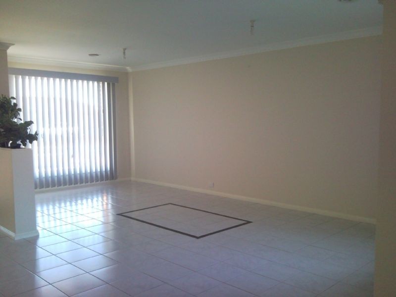 9  Hackett Court, Delahey VIC 3037