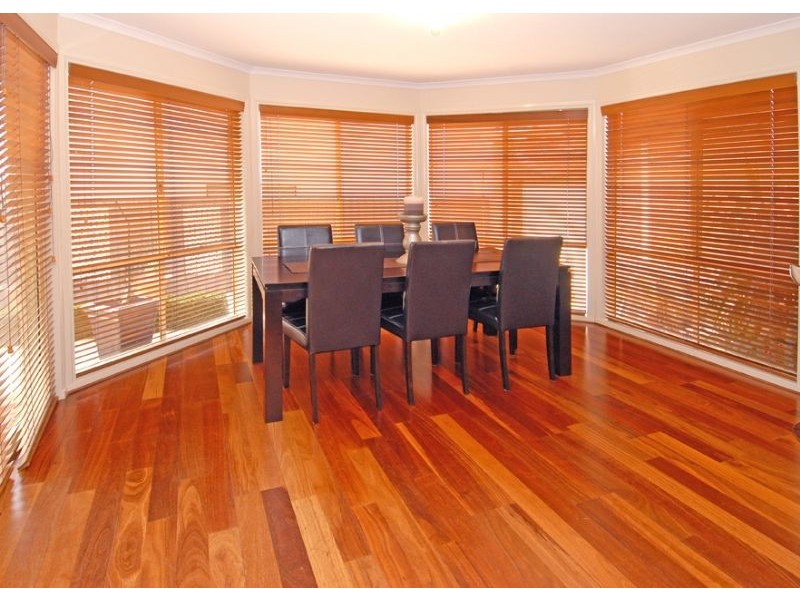 71 Wolviston Avenue, Hillside VIC 3037