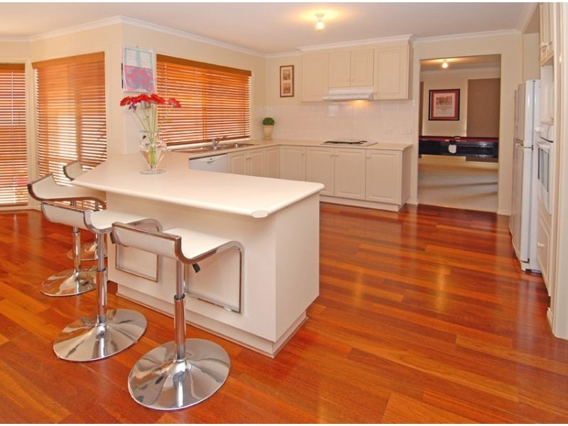 71 Wolviston Avenue, Hillside VIC 3037