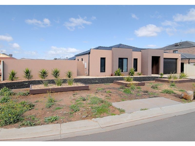 8 Windmill Rise, Hillside VIC 3037