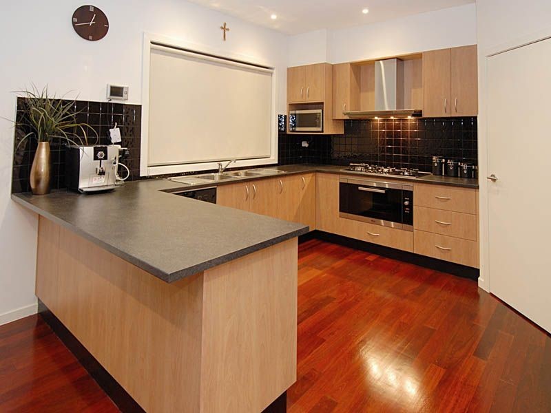 8 Windmill Rise, Hillside VIC 3037