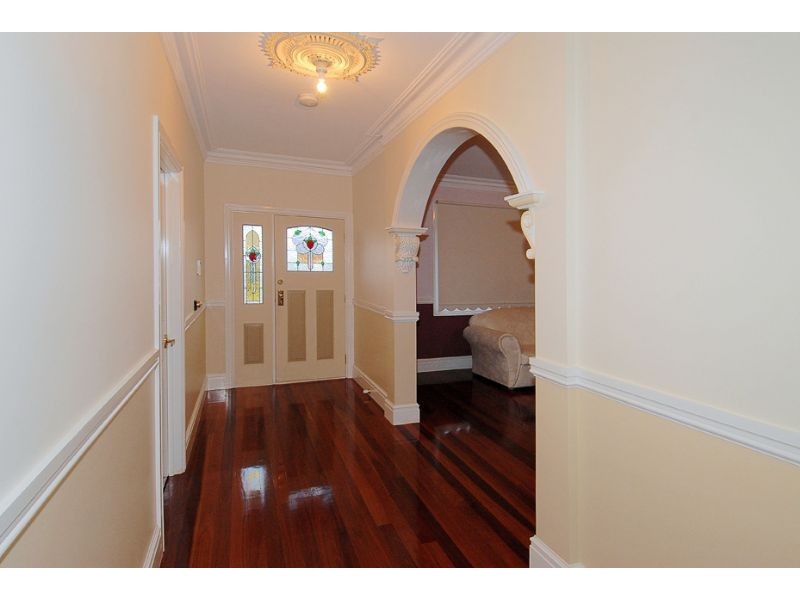 4 Apollo Court, Hillside VIC 3037