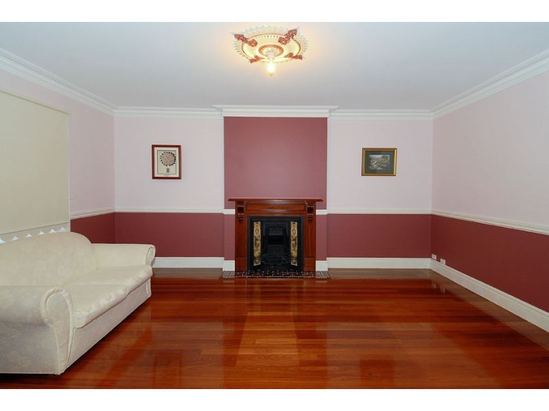 4 Apollo Court, Hillside VIC 3037