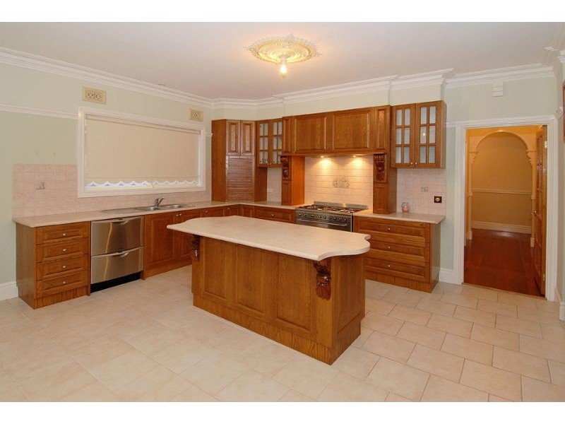 4 Apollo Court, Hillside VIC 3037