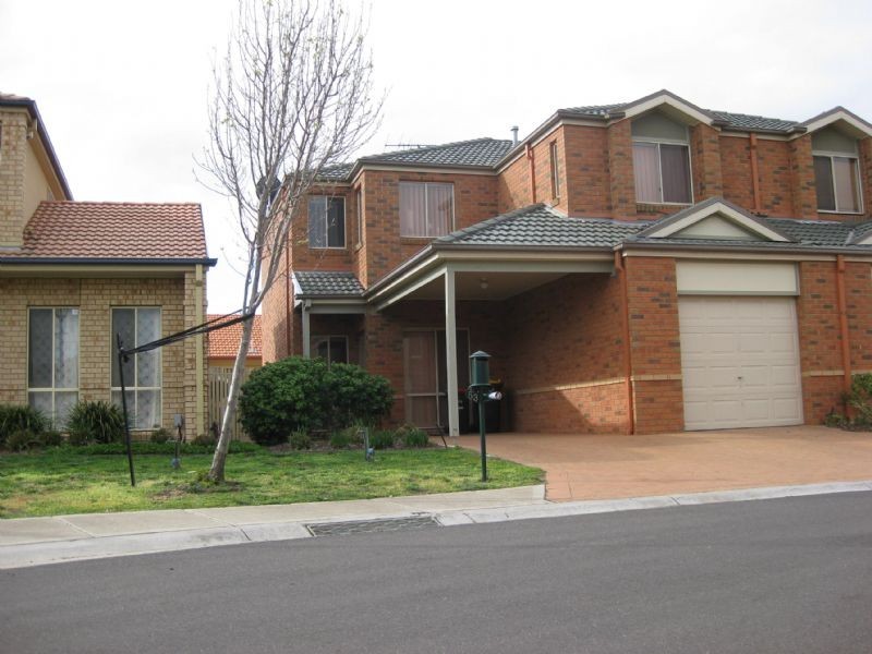 53 Durack Circuit, Taylors Hill VIC 3037