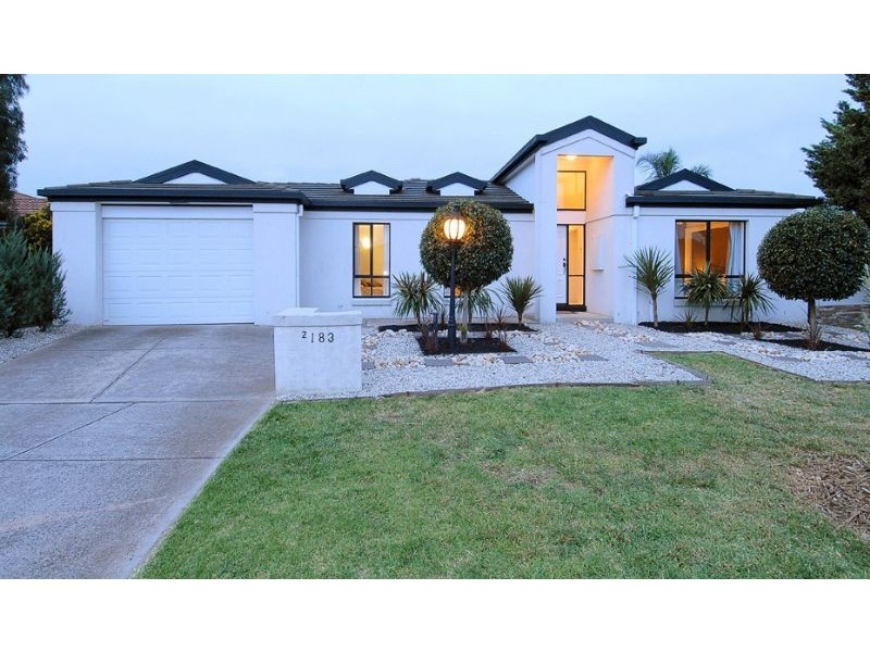 2/183 Copernicus Way, Keilor Downs VIC 3038