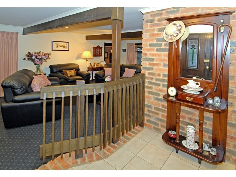 12 Guildford Court, Keilor Downs VIC 3038