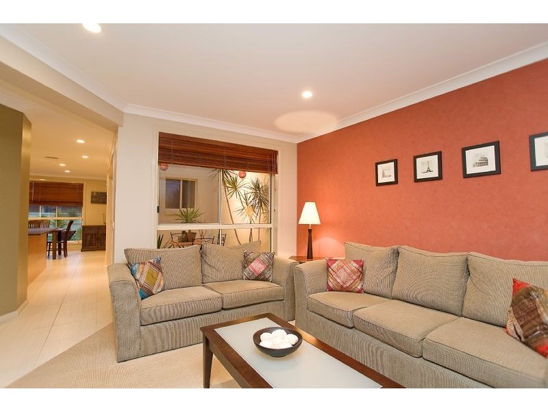 17 Robina Road, Sydenham VIC 3037