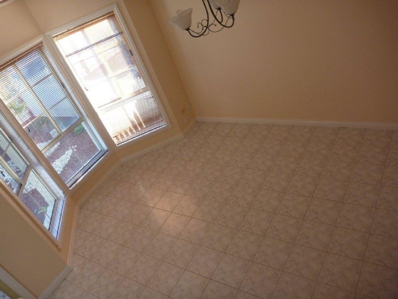 3/2a Lindenow Street, Maidstone VIC 3012