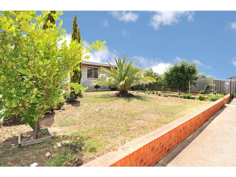 22 Imperial Court, Hillside VIC 3037