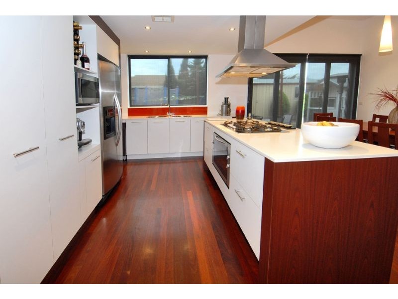 4 Booth Way, Taylors Lakes VIC 3038